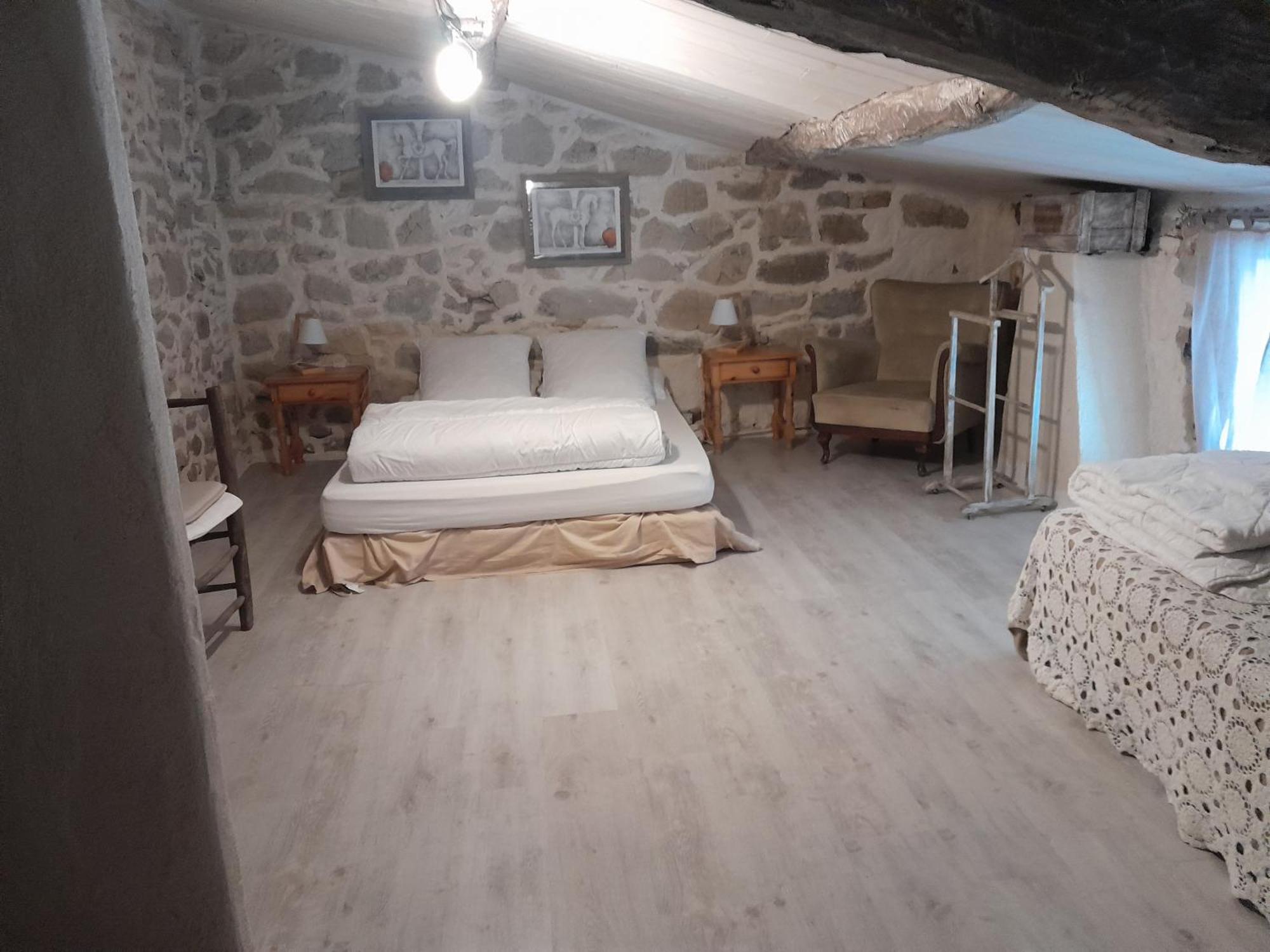 Le Patio Aux Hirondelles Villa Lagorce  Kültér fotó