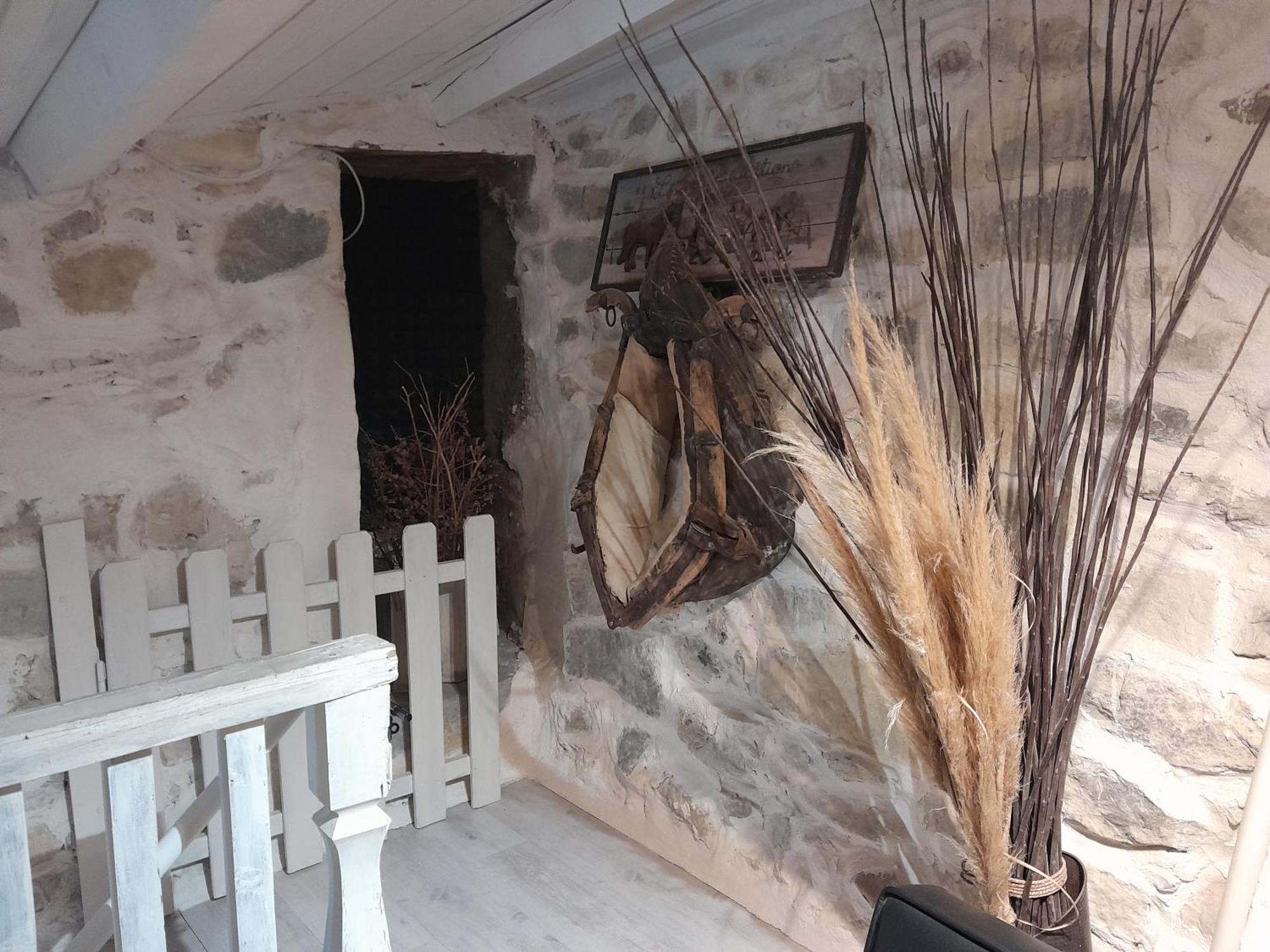 Le Patio Aux Hirondelles Villa Lagorce  Kültér fotó